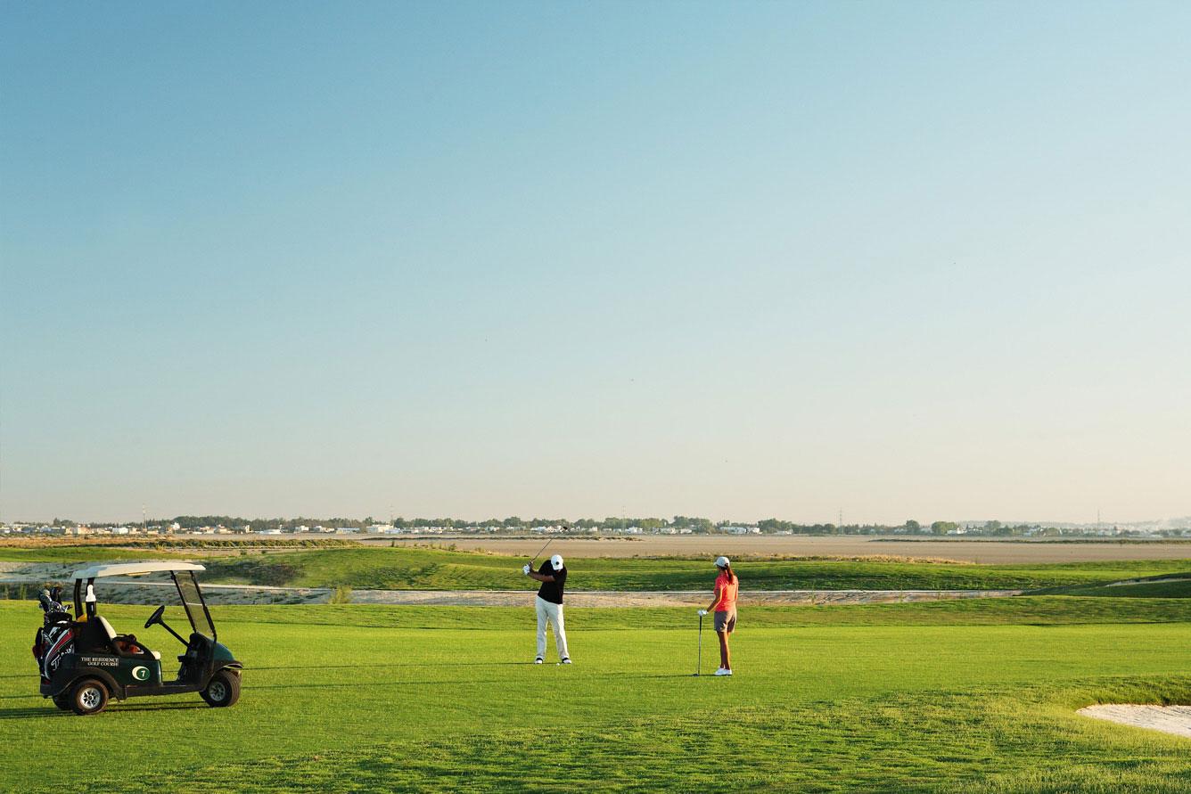 The Residence Tunis Gammarth Exterior photo Golf course at the airport